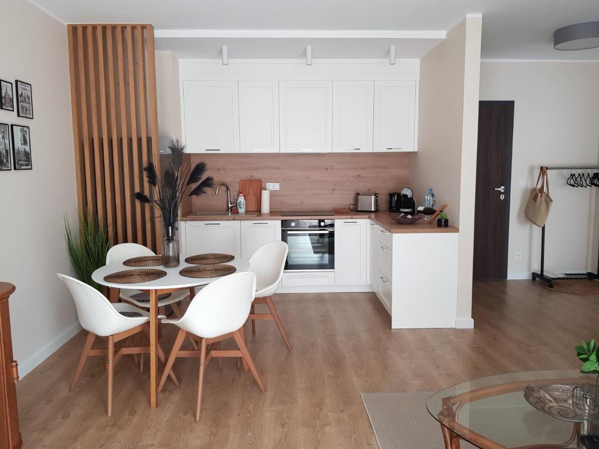 Apartament Old Town Wes Quality Suite Poznań Esterno foto