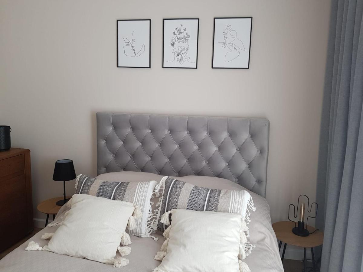 Apartament Old Town Wes Quality Suite Poznań Esterno foto