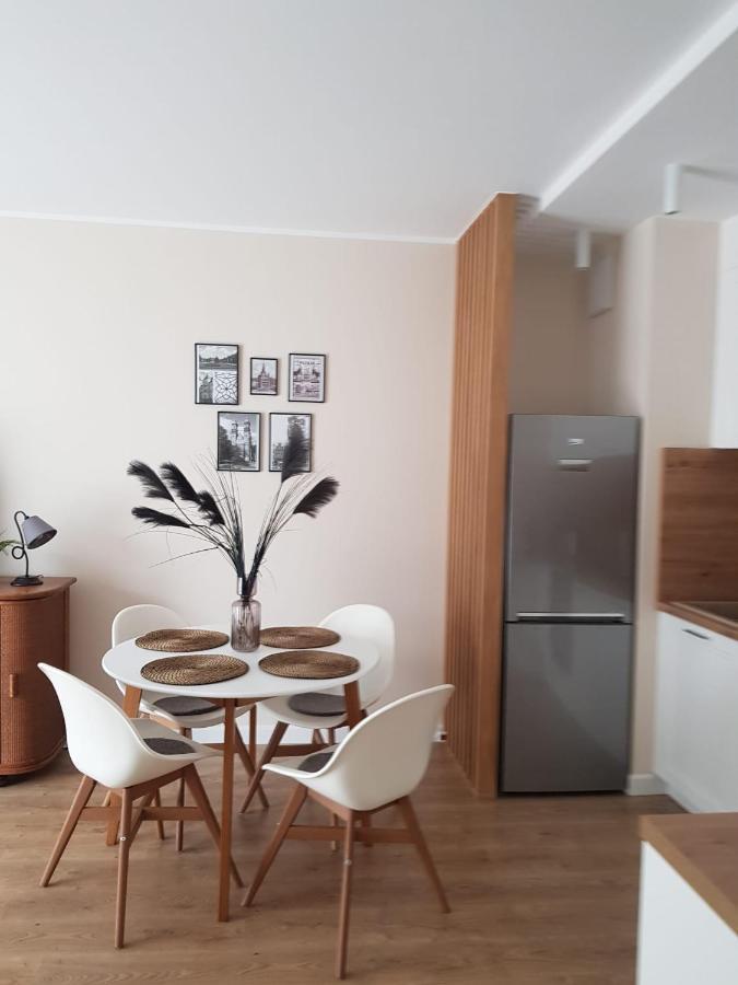 Apartament Old Town Wes Quality Suite Poznań Esterno foto